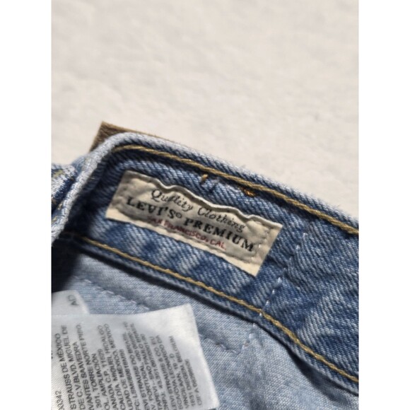 Levi's (Size 25) Denim Ribcage Shorts Medium Wash Cutoff Buttonfly High Waist - Picture 6 of 13